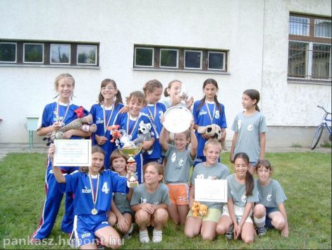 2005._kovats._b._kupa_001_.jpg